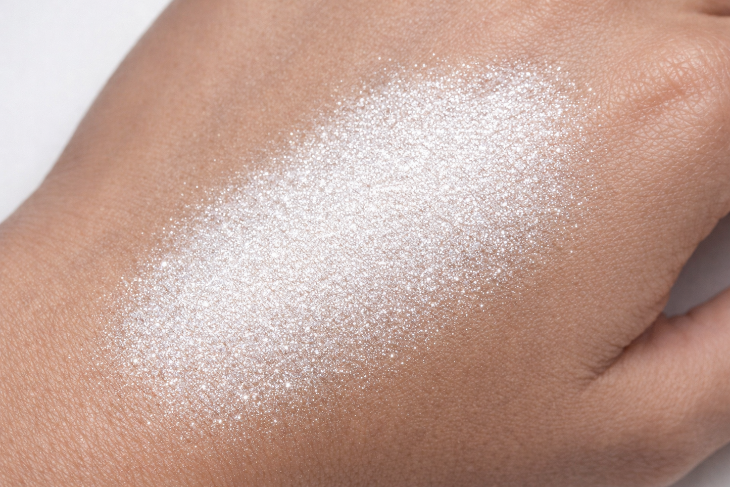 Cryo Glow Highlighter